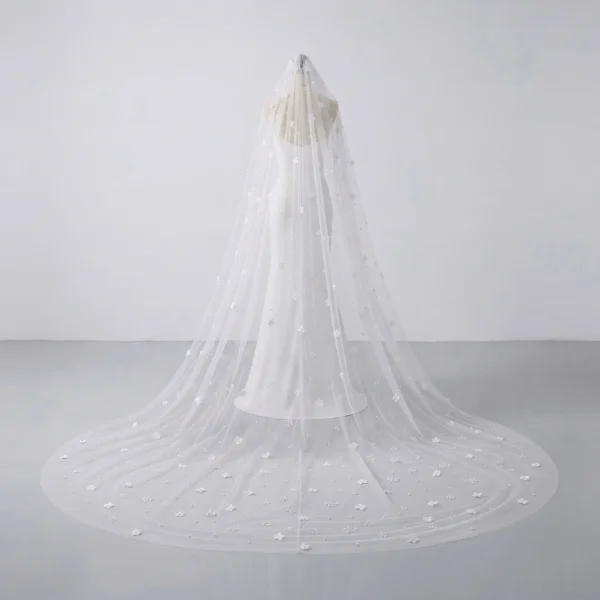 Luxury Cathedral Length Beaded Bridal Veil with Floral Embellishments Luxury Beaded Bridal Veil Manufacturer & Exporter %sep% %sitename%